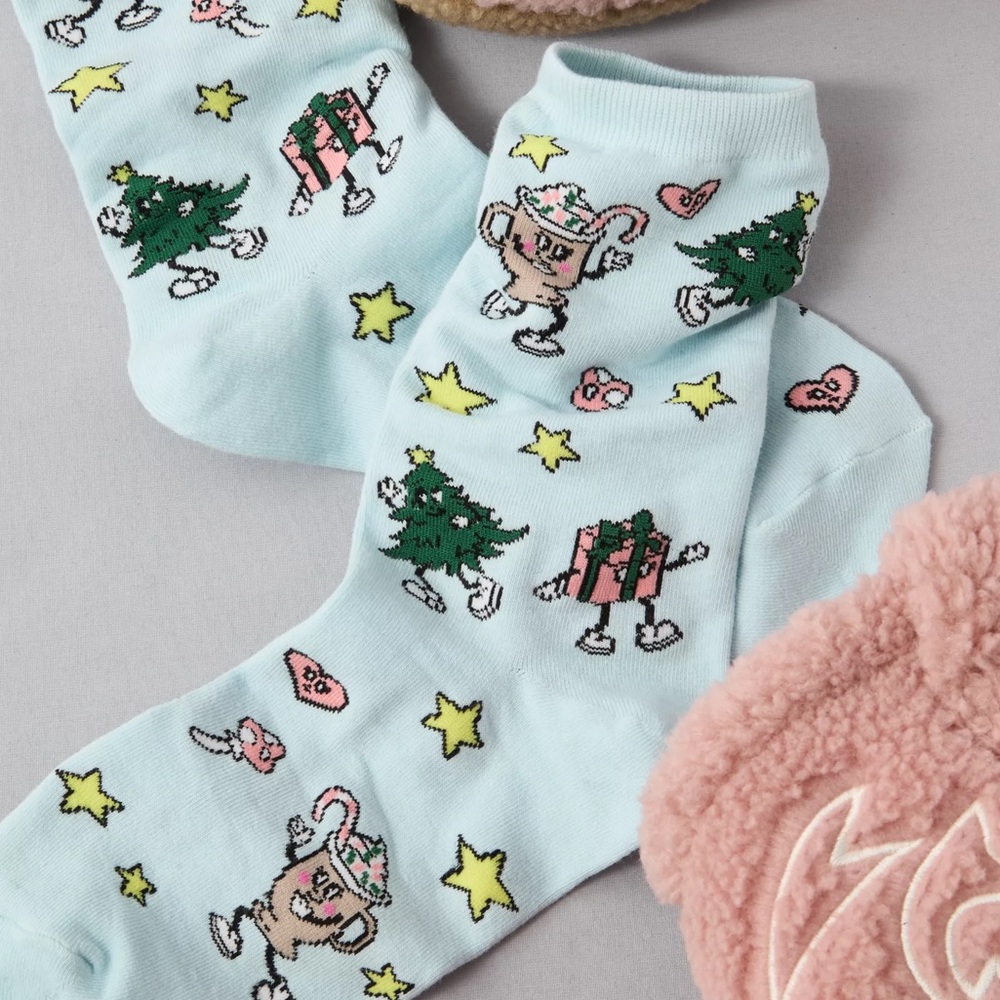 AE Holiday Crew Socks